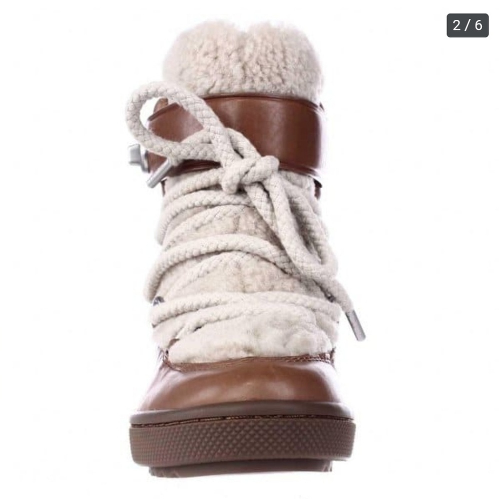 COACH MONROE SHERLING BOOT - Picture 1 of 7